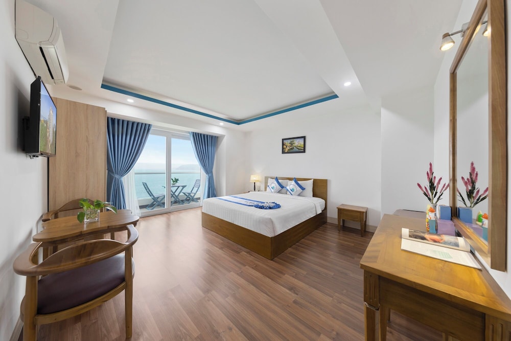 Blue Pearl Hotel 32/52