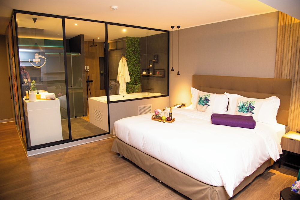Palmetto Hotel Business San Borja 27/70