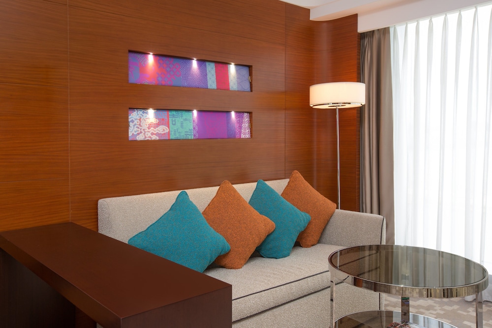 Crowne Plaza Macau 46/77