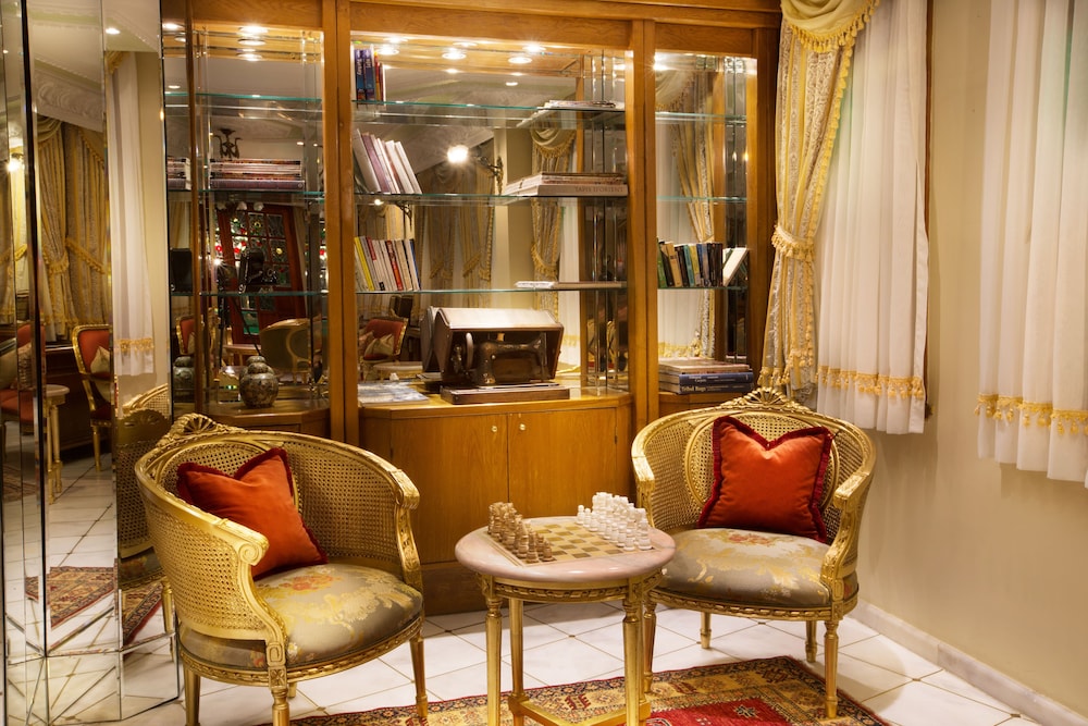 Valide Sultan Konagi Hotel 27/40