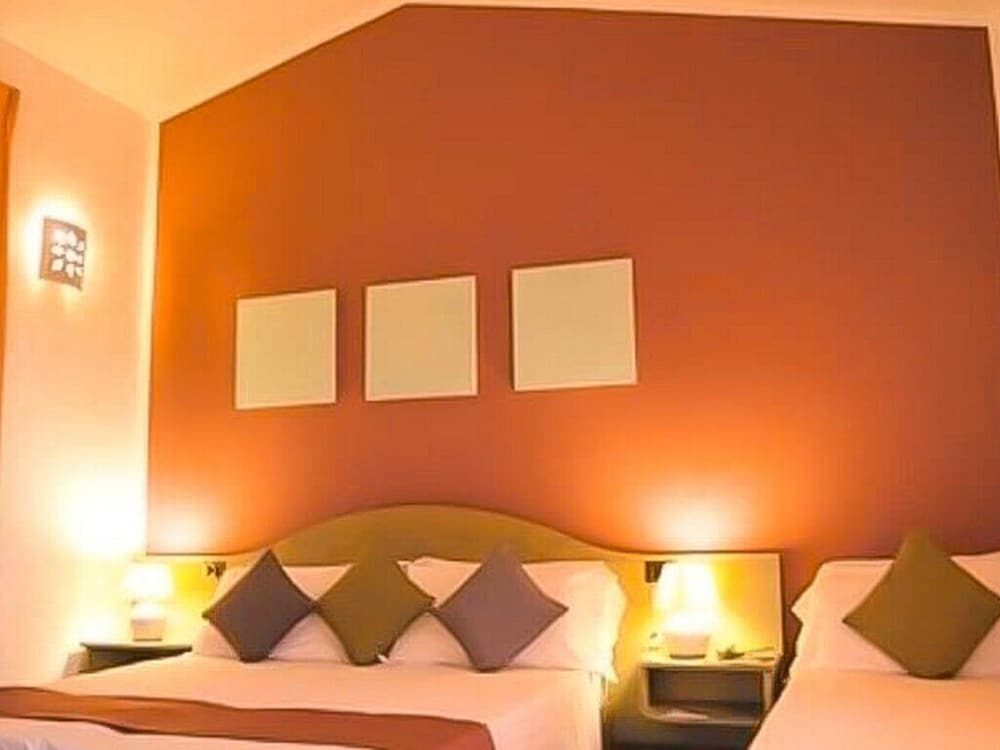Hotel Rocca Dorada 13/41
