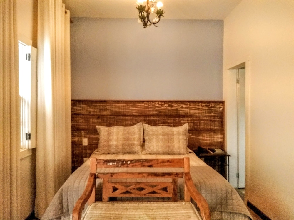 Pousada Villa Alferes 56/77