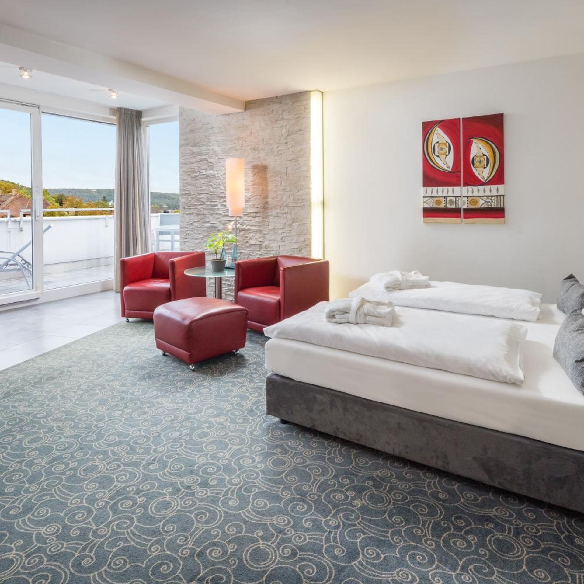 Junior Suite, Deluxe