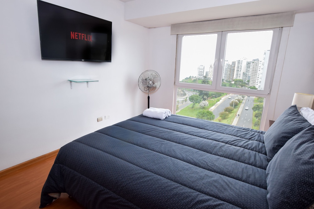 Lux Miraflores Apartments Ocean View 13/24