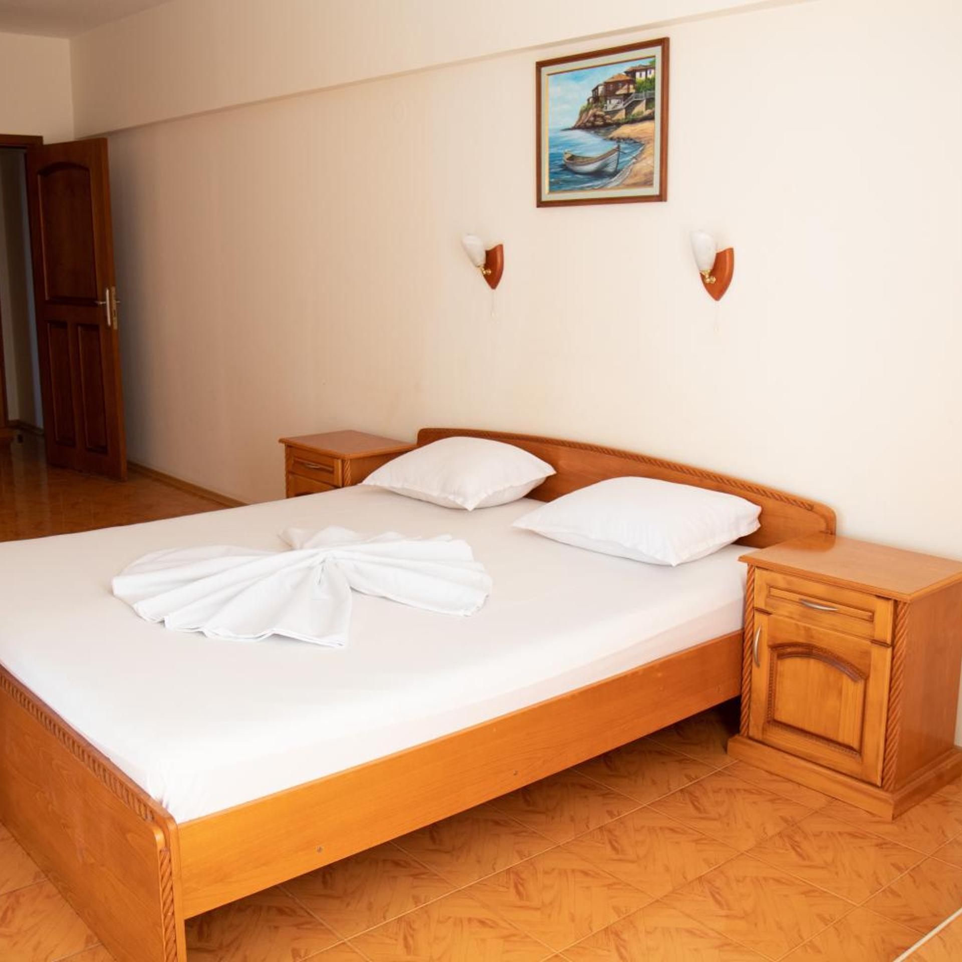 Hotel Sunny. 14/55