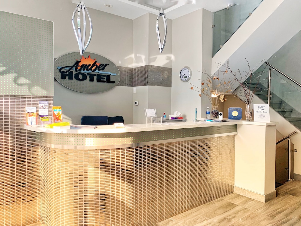 Amber Hotel 5/49