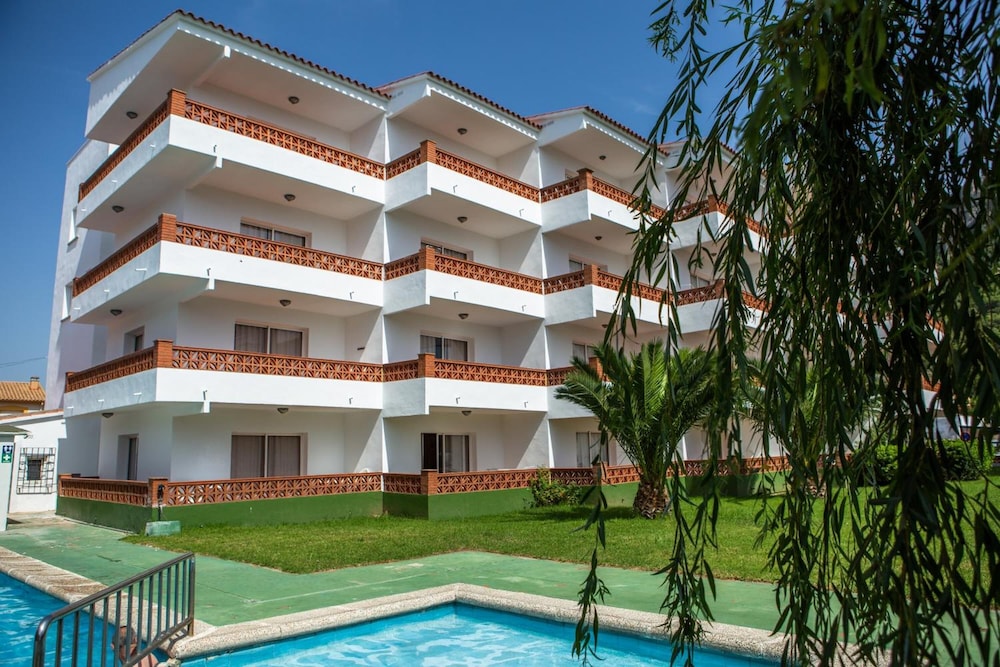 Rvhotels Apartamentos el Quijote 4/45