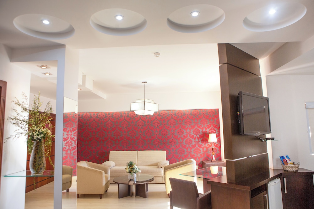 GoldMen Hotel 8/49