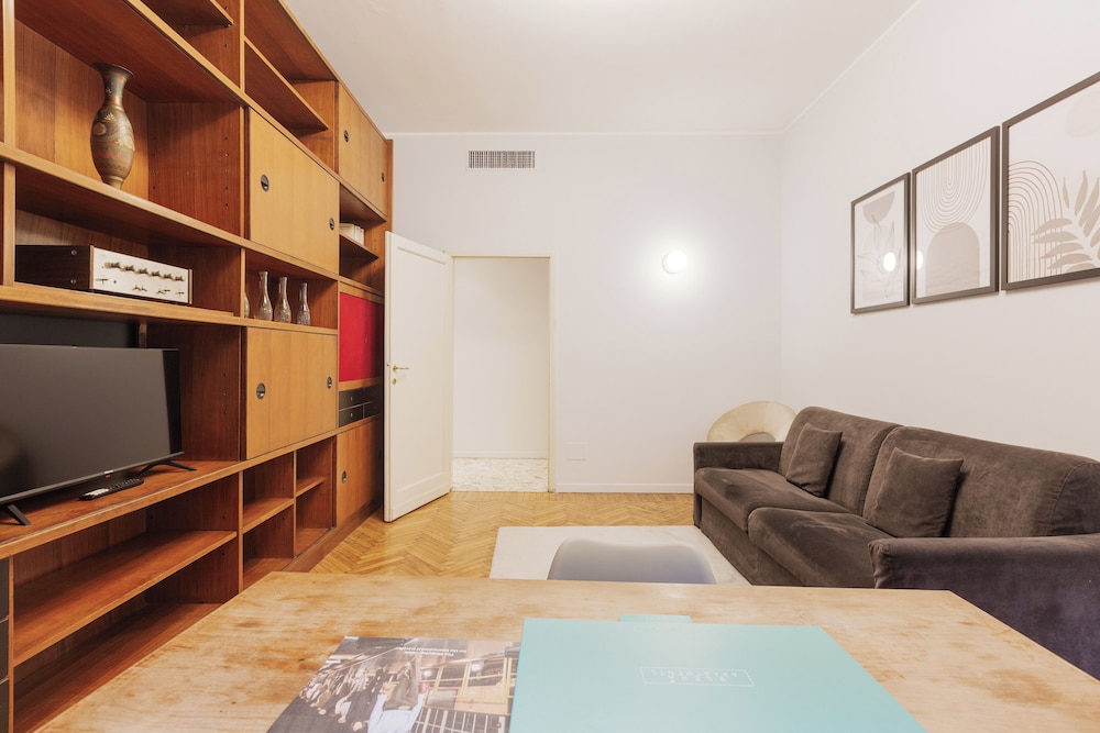 Brera Apartments In Garibaldi 21/50