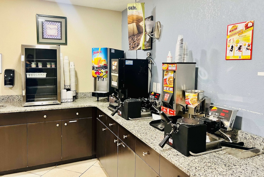 Microtel Inn Suites By Wyndham Georgetown 41/59