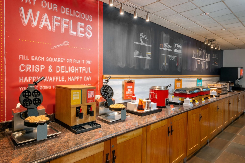 Hampton Inn Danbury Ct 31/51
