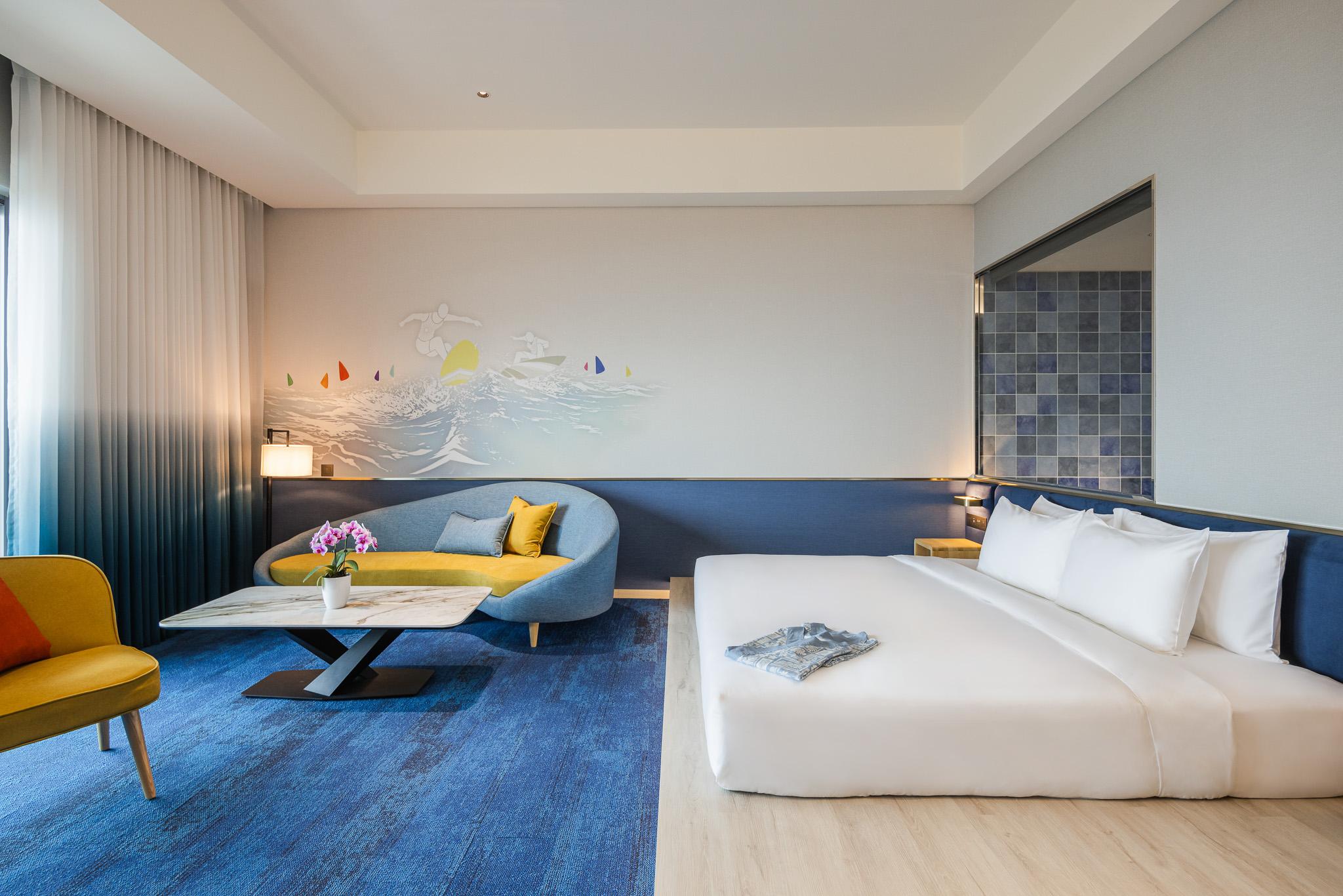 Room, Ocean Front, Balcony