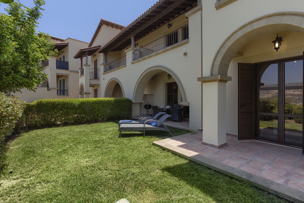 Aphrodite Hills Golf Spa Resort Residences Apartments 43/55