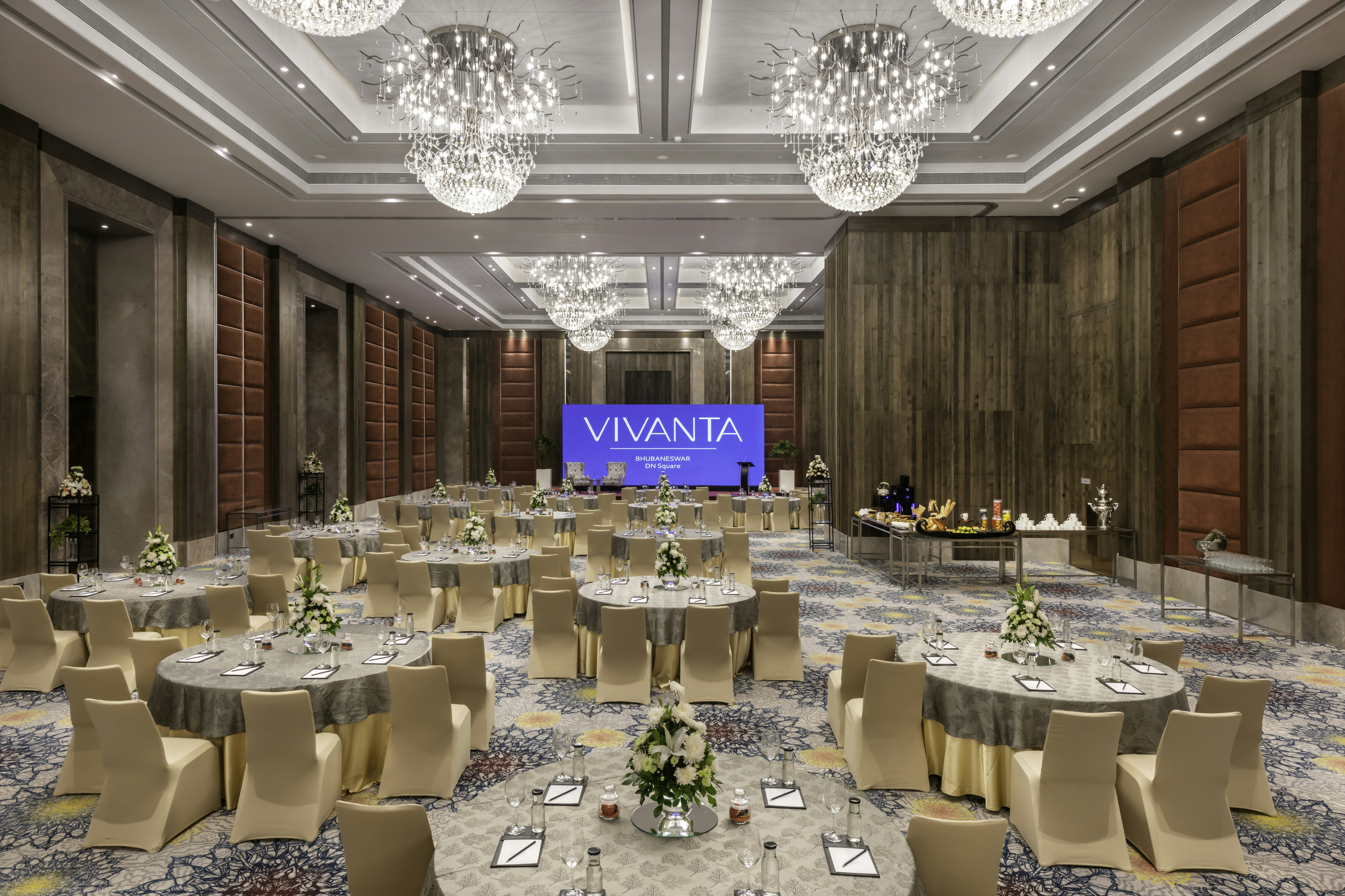 Vivanta Bhubaneswar DN Square 46/53