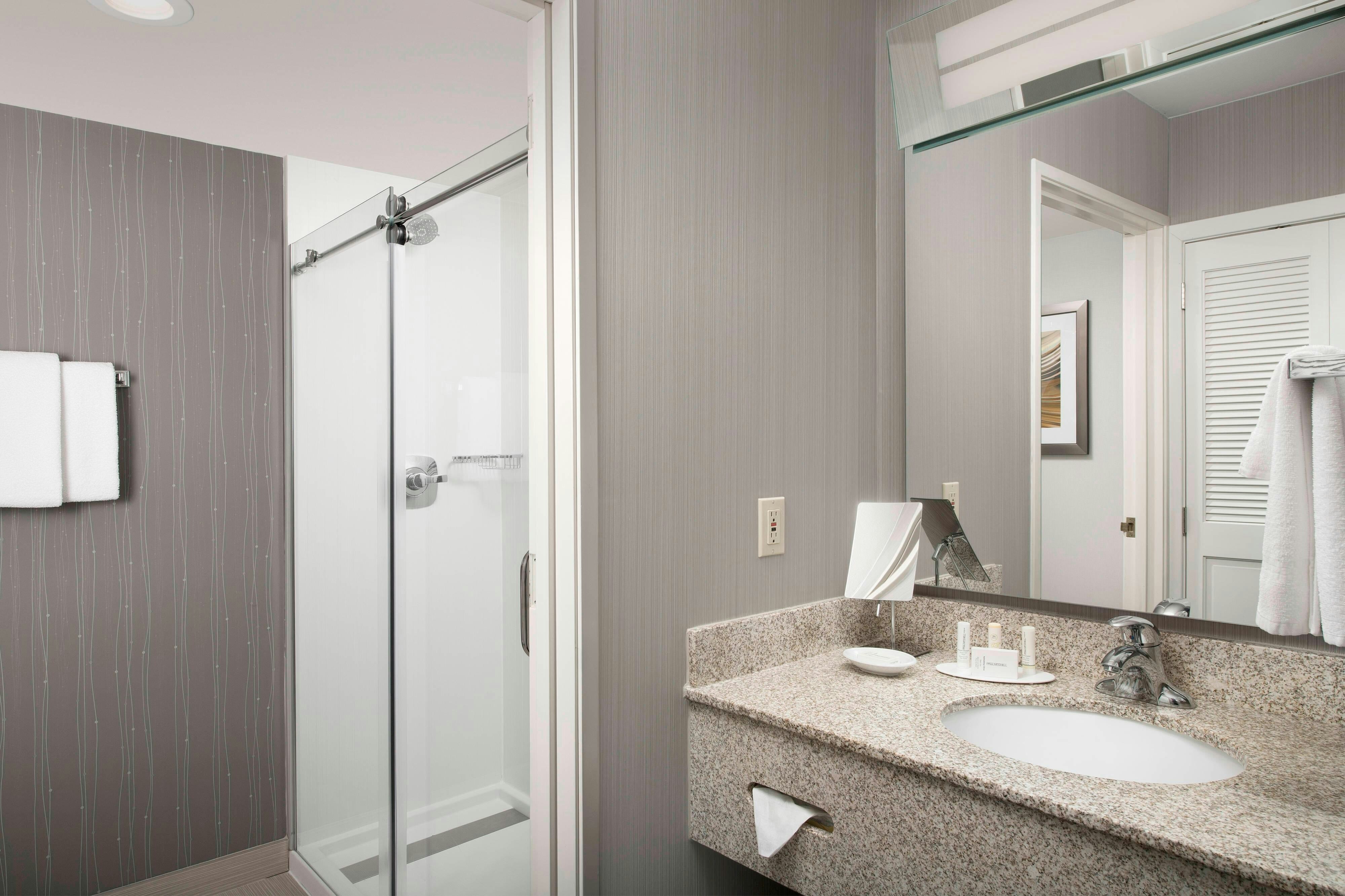 Courtyard Portland Hillsboro 15/16