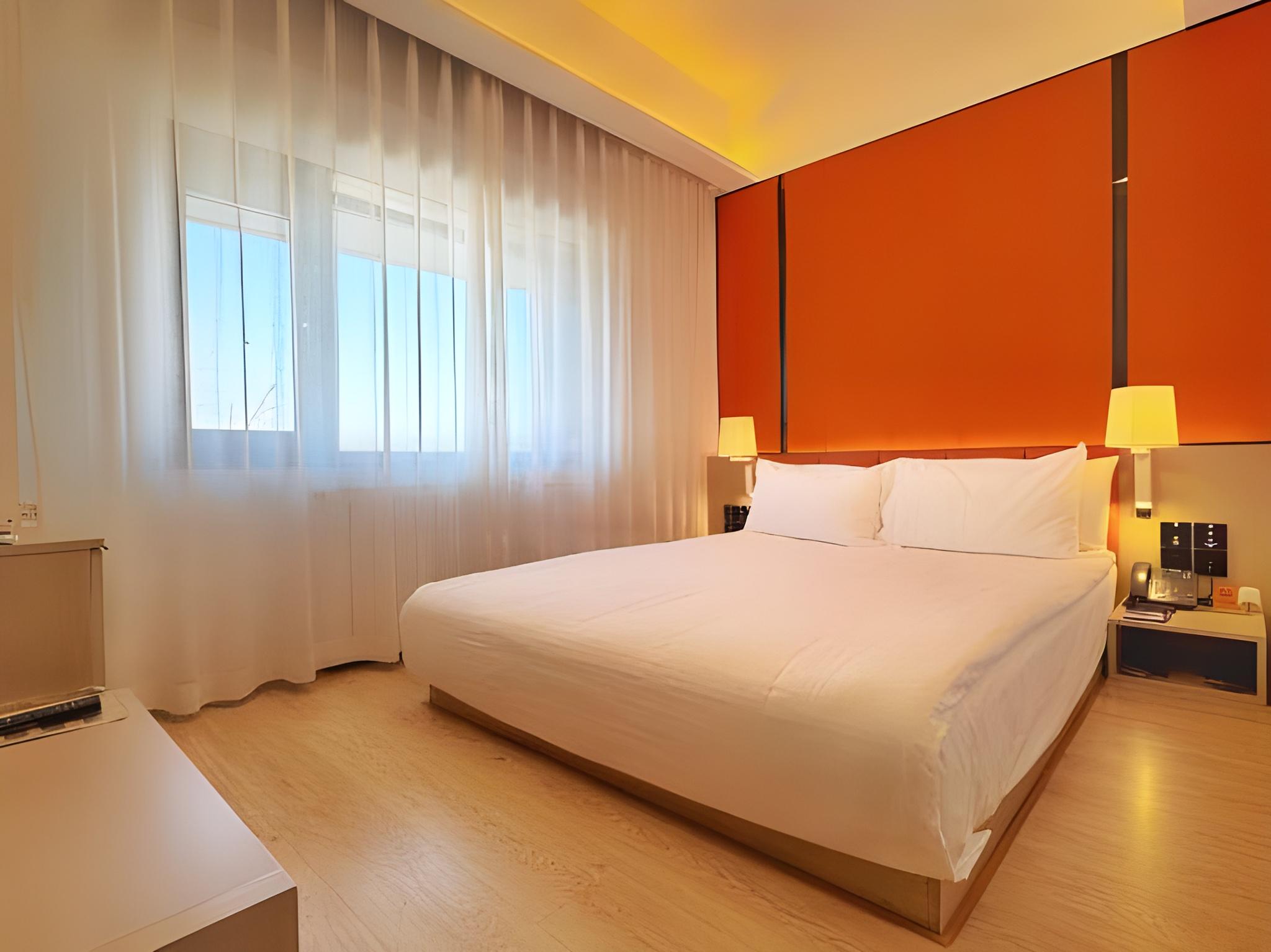 Japanese, Smart, Double Bed