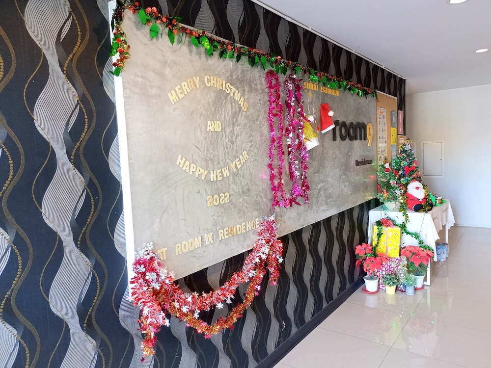 Room 9 Residence - Adult Only 38/43