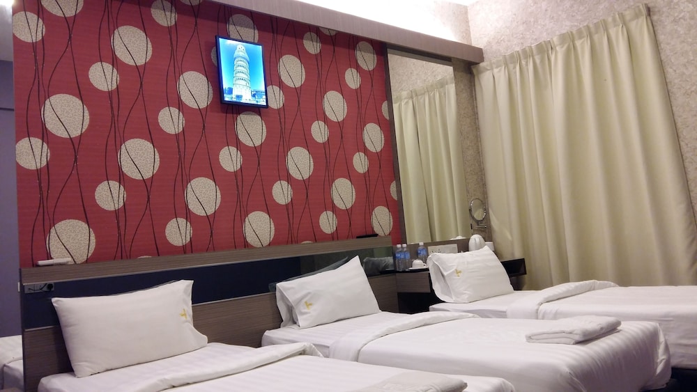 Hotel Golden View Nilai 7/25