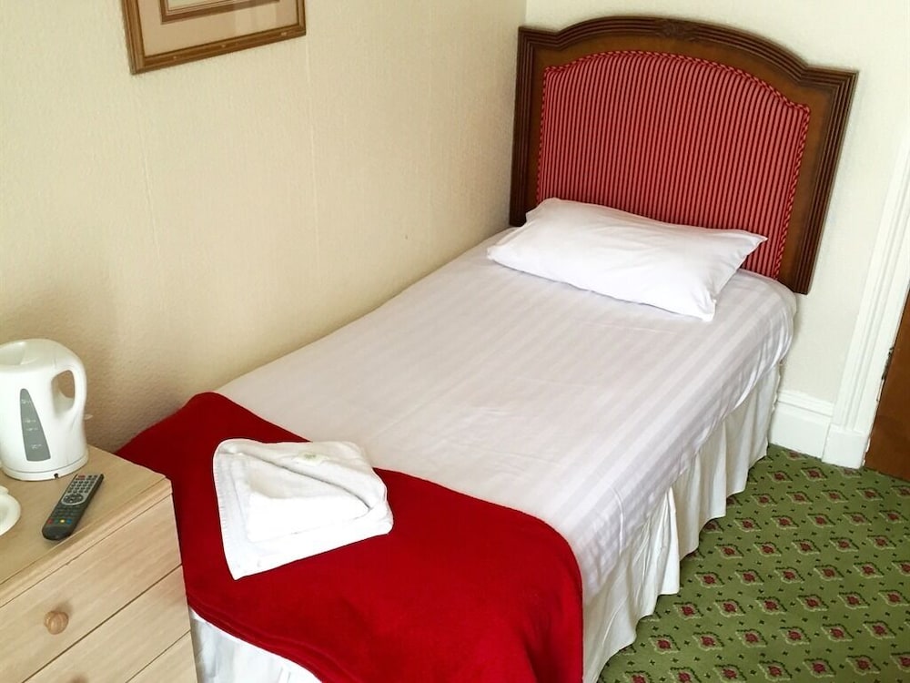 The Melville Hotel 8/32