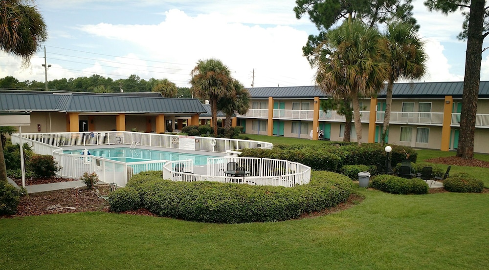 Econo Lodge Thomasville 55/64