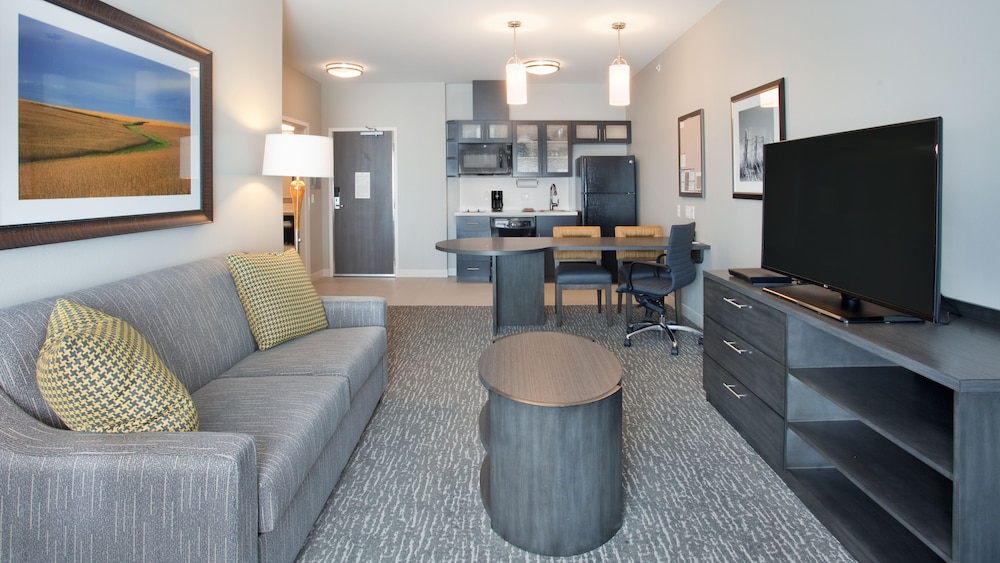 Candlewood Suites GRAND ISLAND 27/35