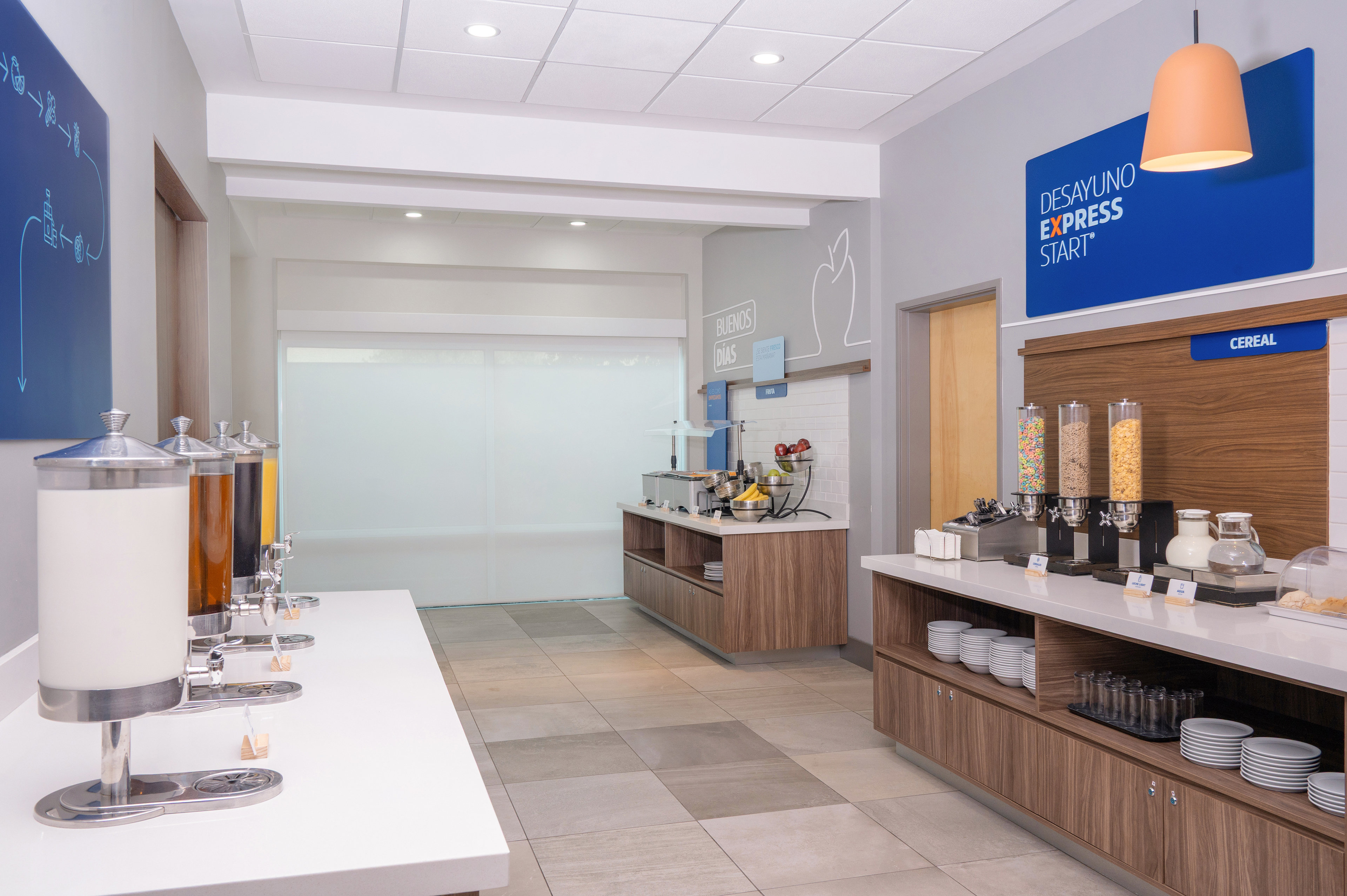 Holiday Inn Express And Suites Monterrey Aeropuerto 78/78