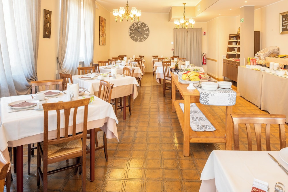 Hotel Taormina 64/78