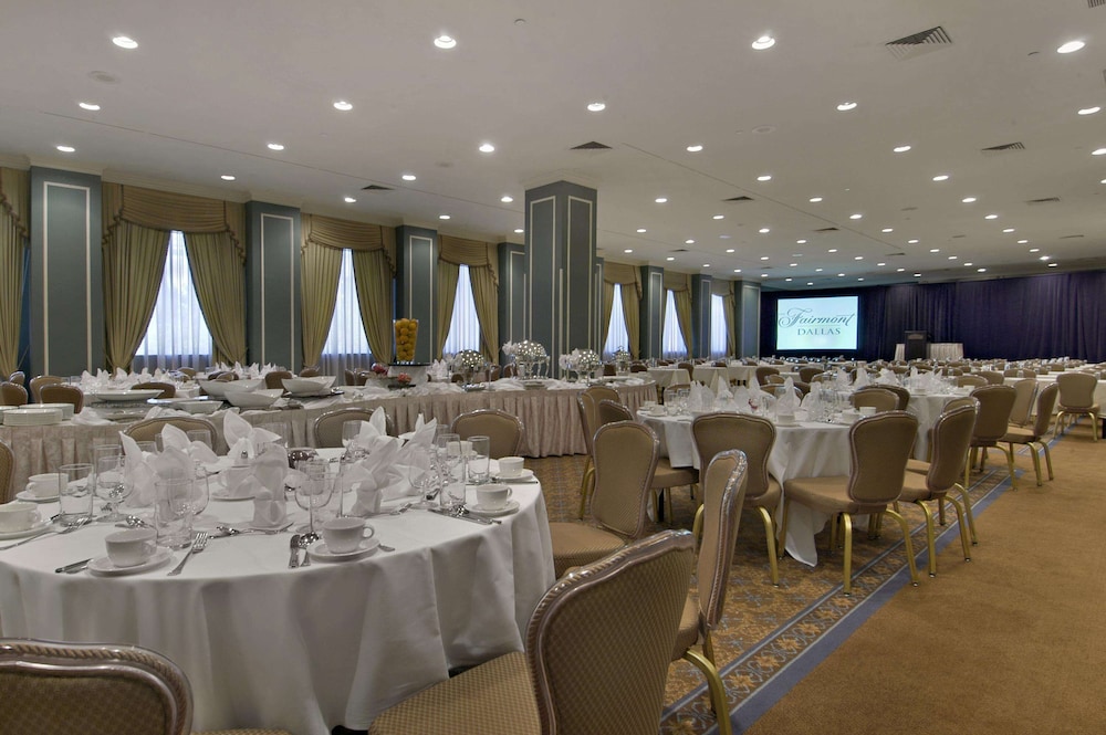 Fairmont Dallas 60/73