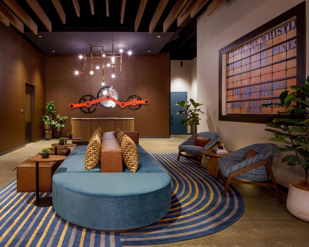 Caption by Hyatt Downtown Nashville The Gulch 30/50