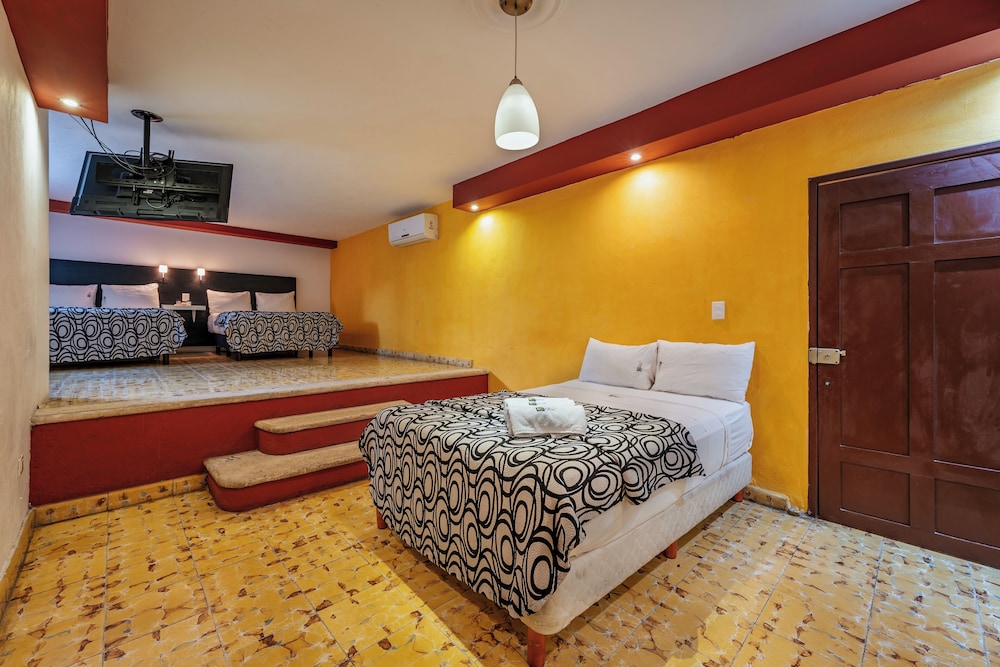 Hotel Santiago by Kavia 18/62
