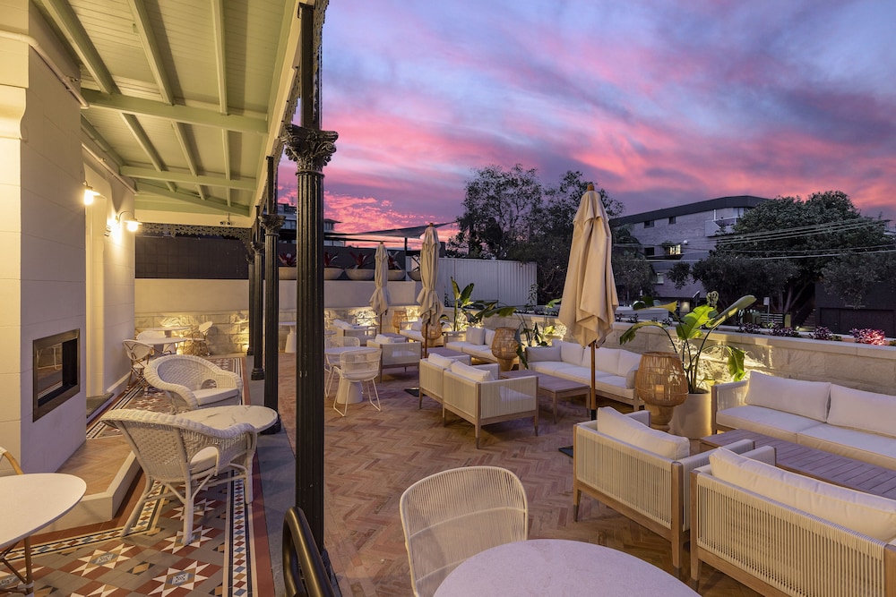 The Albert Hotel Mosman 37/50