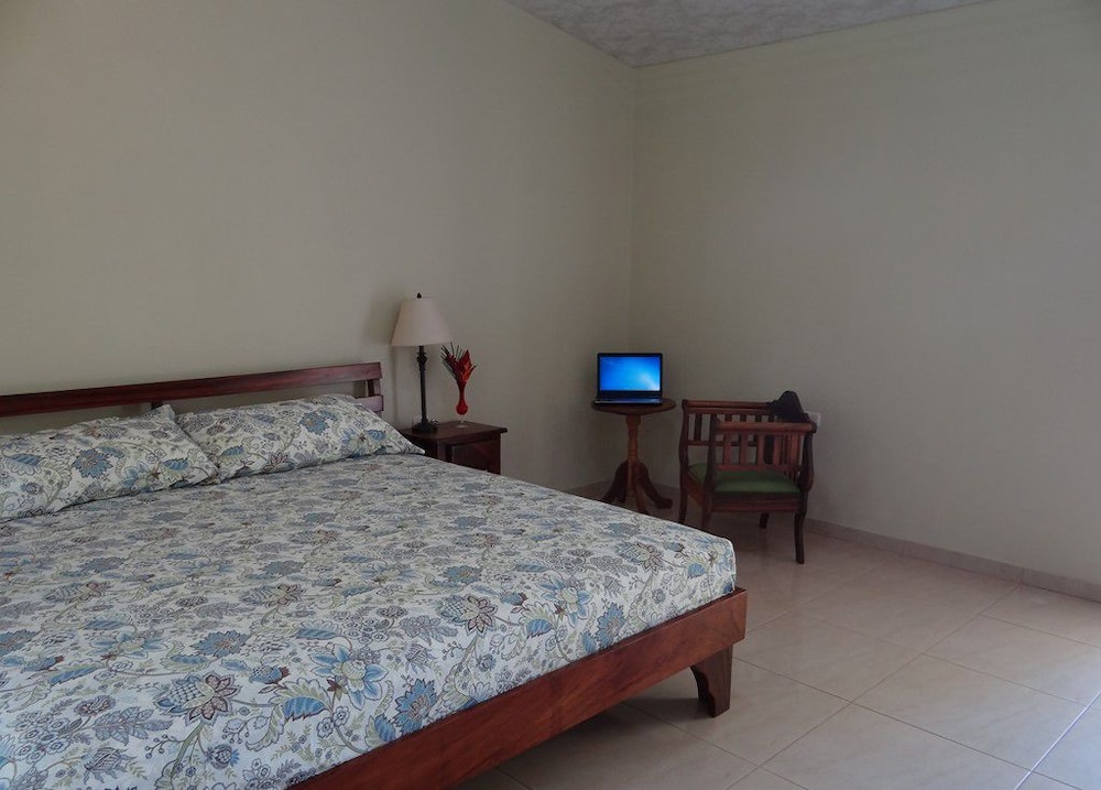 Hotel B B Garden Grecia 16/64