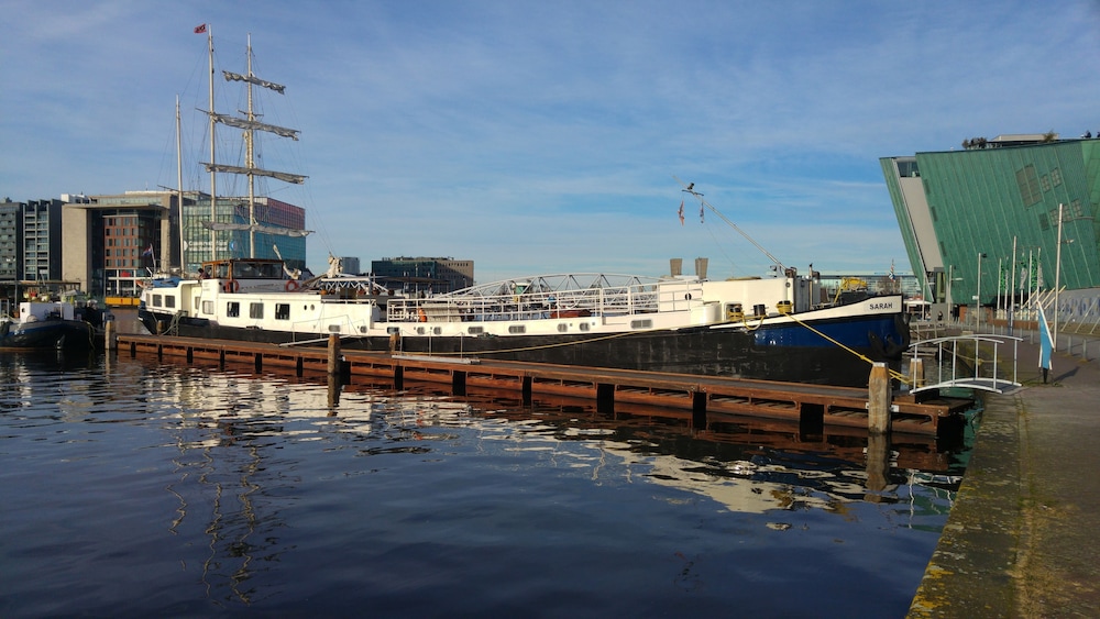 Hotelschip Sarah 30/36