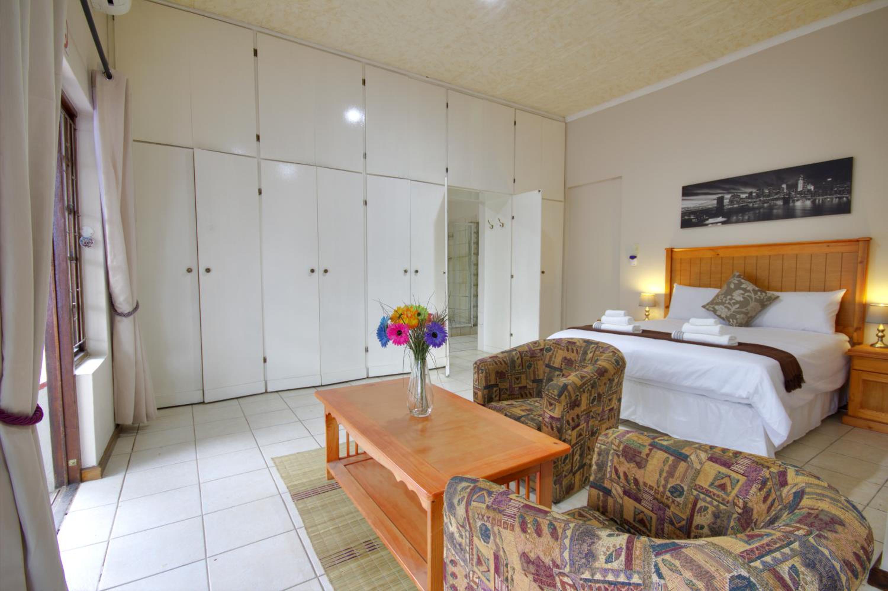 Eagles Nest Guesthouse 3/10