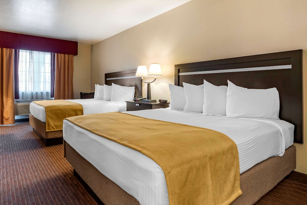 Best Western Luxury Inn 14/37