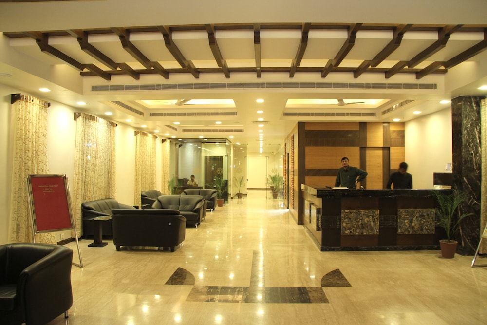 Amantra Comfort Hotel 8/50
