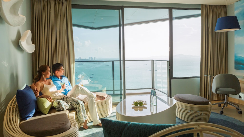 Holiday Inn Pattaya Hotel 41/83