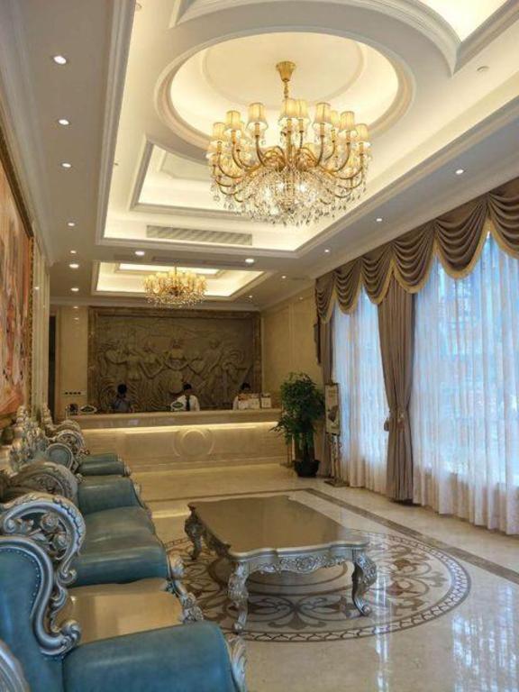 Vienna Hotel (Shenzhen Qinghu Metro Station) 12/54