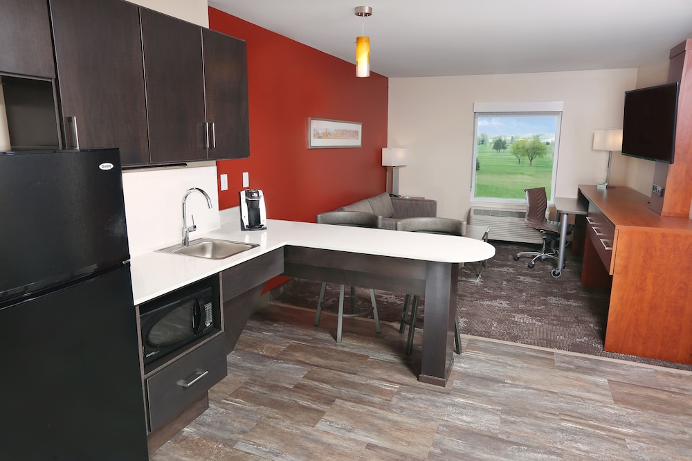 Holiday Inn Hotel And Suites Sioux Falls Airport 15/57