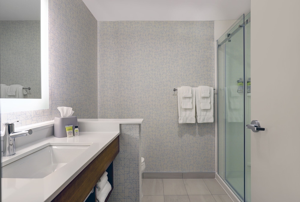 غرفة تُحدَّد عند الوصول