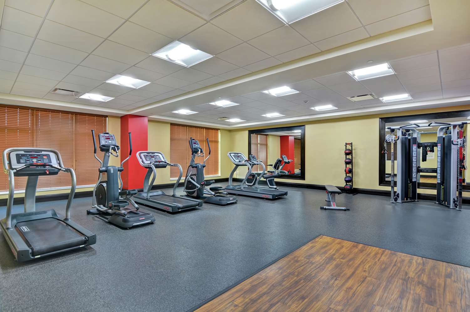 Hilton Garden Inn Fayetteville 8/15