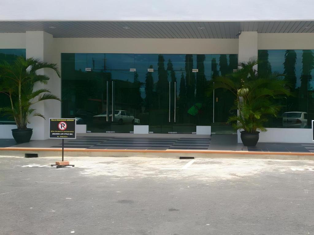 Amanson Signature Hotel 45/51