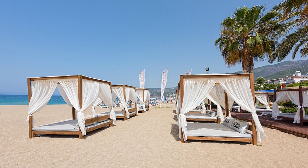Alaaddin Beach Hotel - Adults Only 30/50