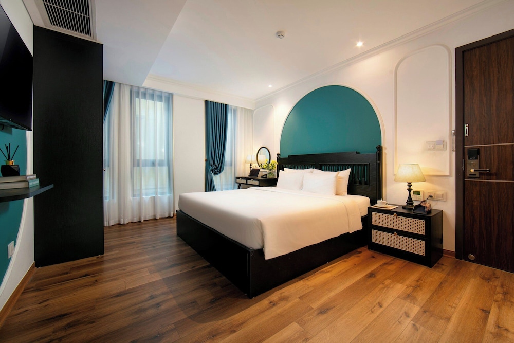 Hotel De Rond Hanoi 16/50