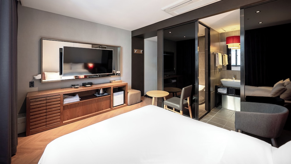 Golden Business Hotel 19/65
