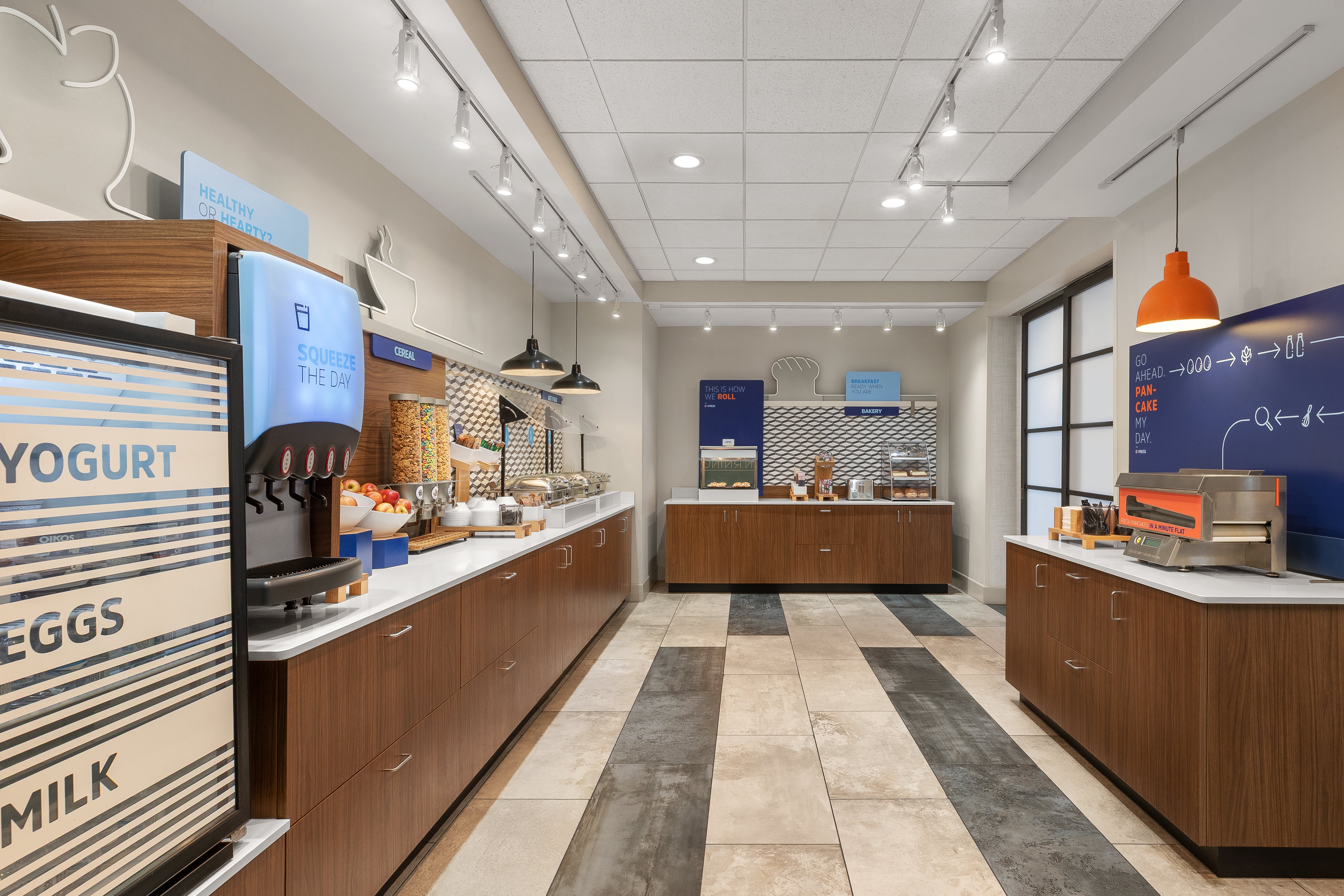 Holiday Inn Express Suites Staunton 7/75