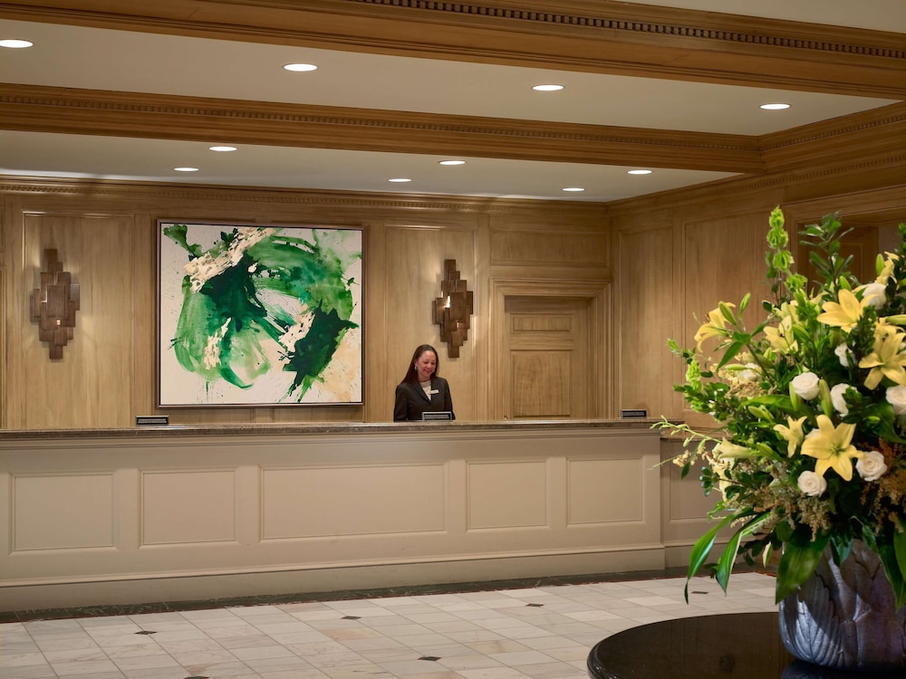 Royal Sonesta Harbor Court Baltimore 8/45