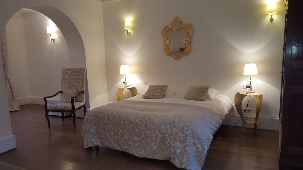 Chateau Le Sallay 8/58