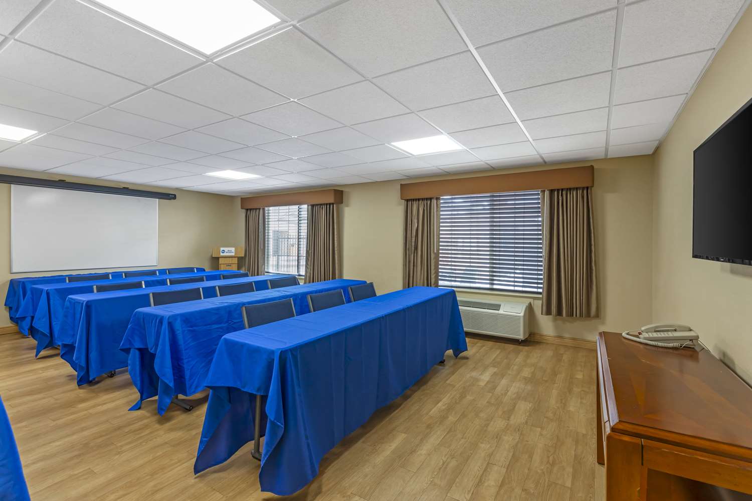 Best Western Denver Southwest 54/61