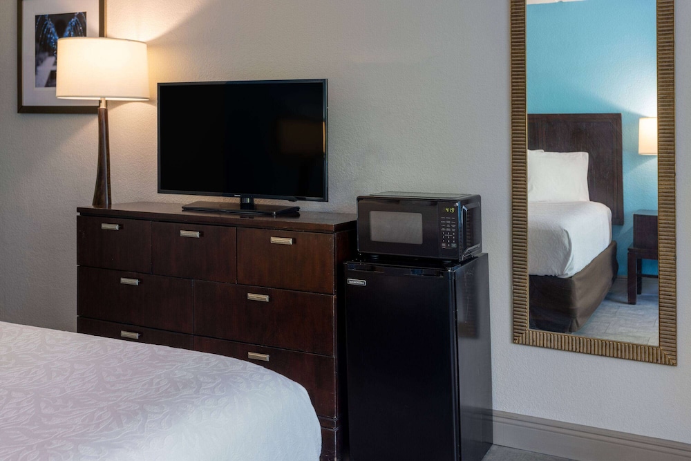 Travelodge by Wyndham Kingsland GA 46/61